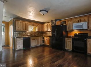 215 S Main St, Mercersburg, PA 17236