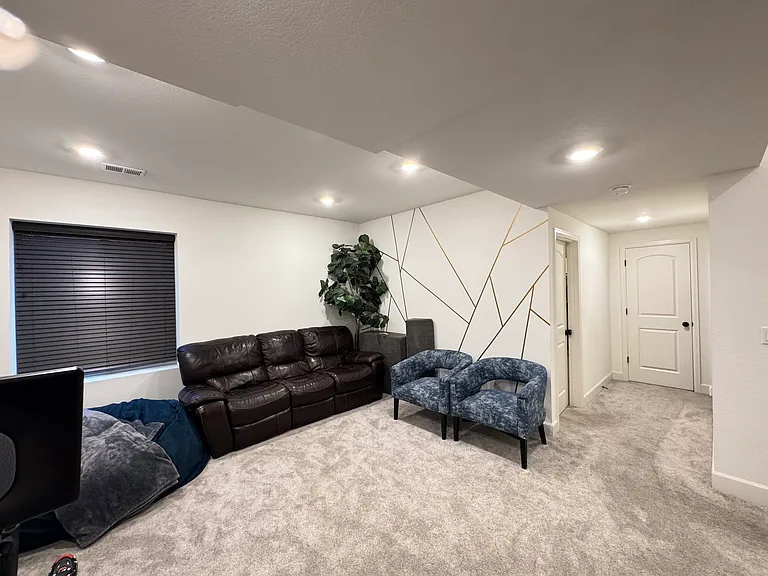 6109 Dayton St — Photo 27