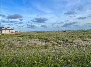 124 Dockside Dr, Rockport, TX 78382