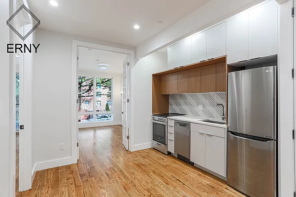 Rented by Pinn Realty | media 1