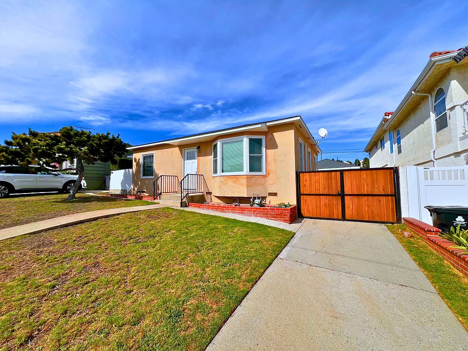 1st image of 1382 W 26th Pl