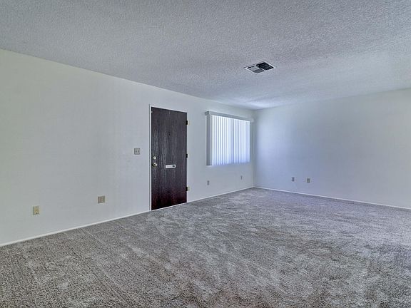 4th image of 11096 Bellaire St #A