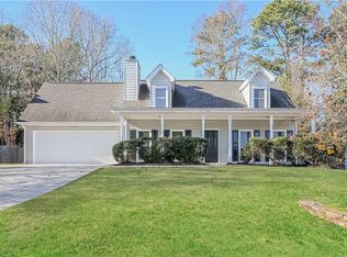 369 Hillridge Dr, Lawrenceville, GA 30046