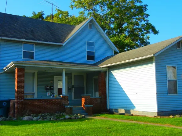 3 bed 1 bath near Campus - Immediate move in, 1507 1/2 W Jackson St, Muncie, IN 47303