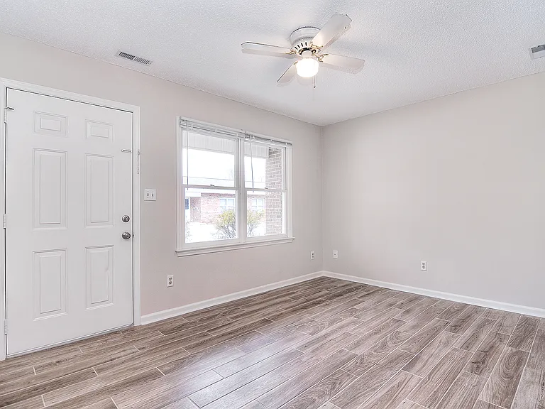 339 Sunny Hill Dr #339 — Photo 10