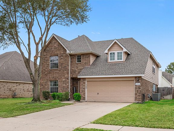 2nd image of 24502 Cobble Canyon Ln