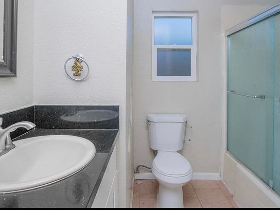 3rd image of 1708 N Oak Park Street