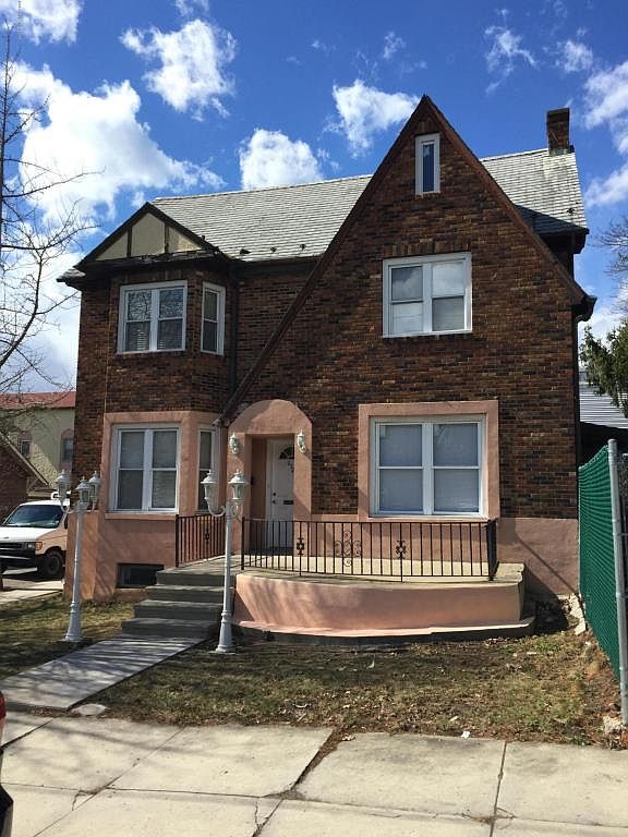 222 N Wyoming St, Hazleton, PA 18201 Zillow