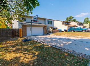 4650 Bunchberry Ln, Colorado Springs, CO 80917