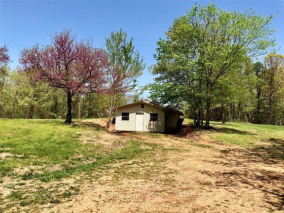 3rd image of 12582 Deason Ln