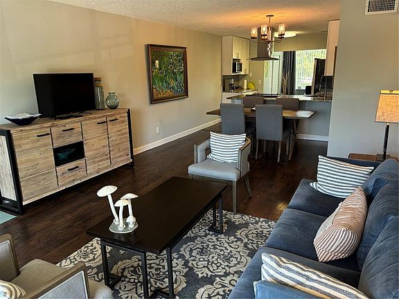 5th image of 2456 Ecuadorian Way APT 42