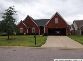 2758 Blue Ridge Cv, Southaven, MS 38672