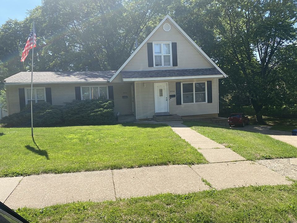 1st image of 2352-54 Hillandale Rd
