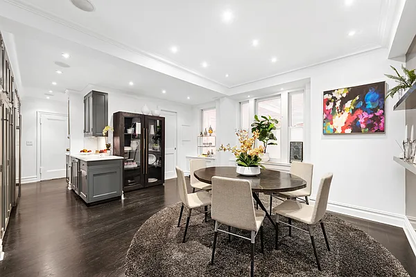 Sold by Compass | media 6