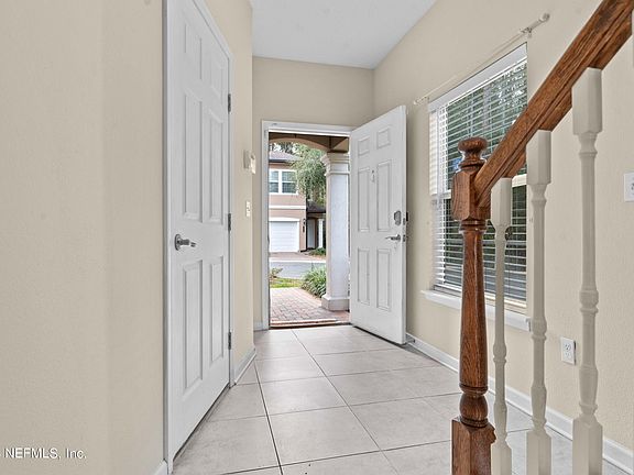 5th image of 11312 ESTANCIA VILLA Drive #1001