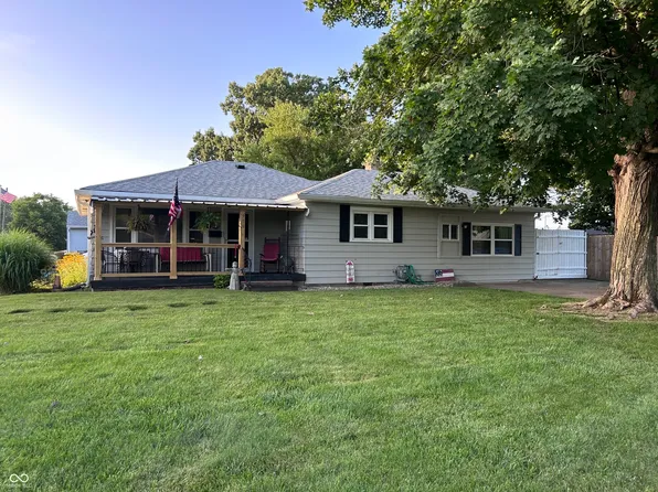 906 Harlan St, Plainfield, IN 46168