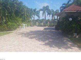 4441 Southern Breeze Dr, Naples, FL 34114