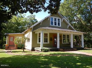 1008 Grant Ave, Pascagoula, MS 39567