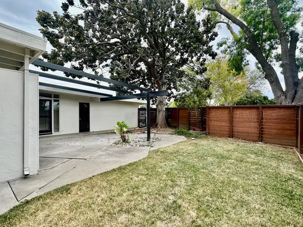 3081 McKinley Dr, Santa Clara, CA 95051