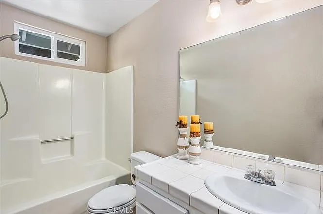 24705 1st Ave — Photo 11