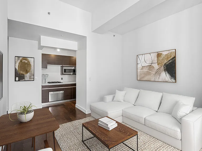 116 John St #2510 — Photo 3