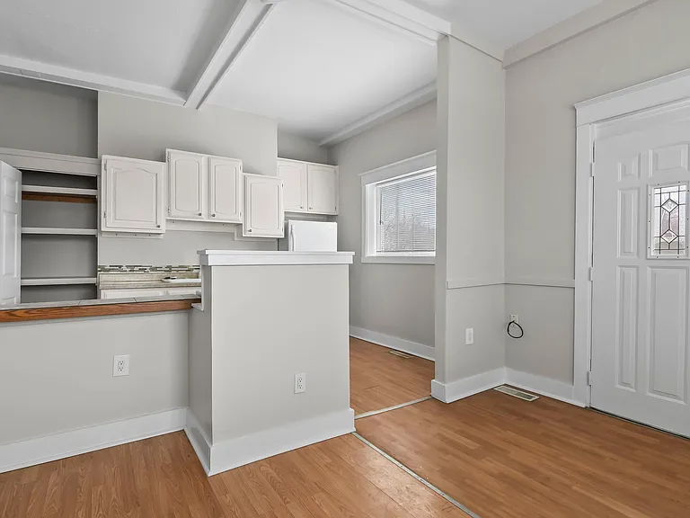 104 E Main St #102 — Photo 8