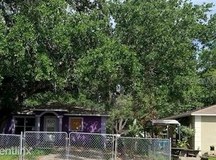 8807 N Greenwood Ave, Tampa, FL 33617