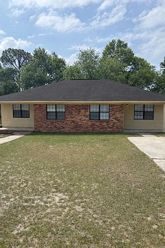 108 East Dr #B Photo 1