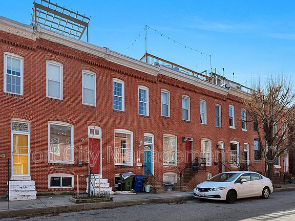 2nd image of 639 Harvey St #1