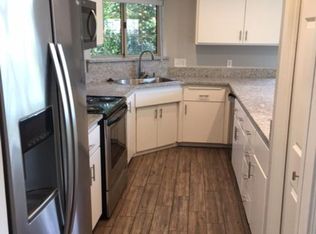 859 Jones Rd APT 1, Yuba City, CA 95991