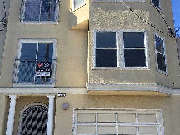 3rd image of 1088 Huron Ave #1