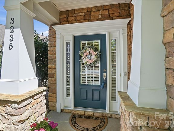 4th image of 3235 Darlington Rd