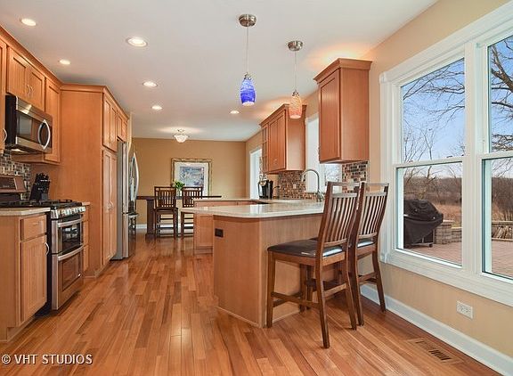 5th image of 753 Holly Dr