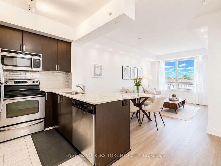 520 Steeles Ave W #503 — Photo 5