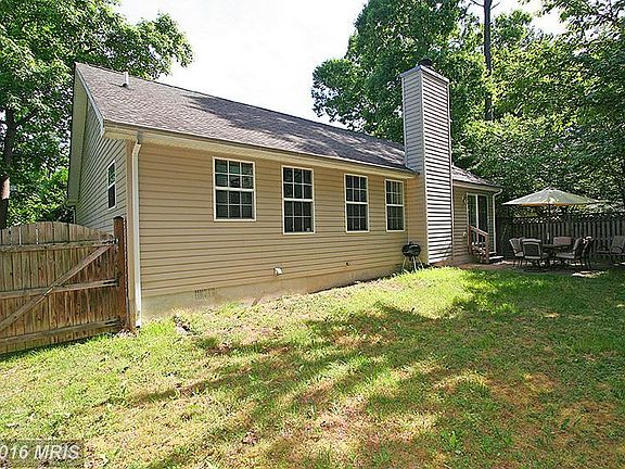 5th image of 345 Timber Ln