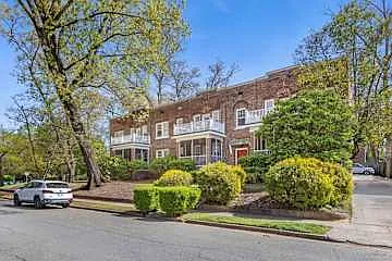 2101 Kirkwood Ave — Photo 32