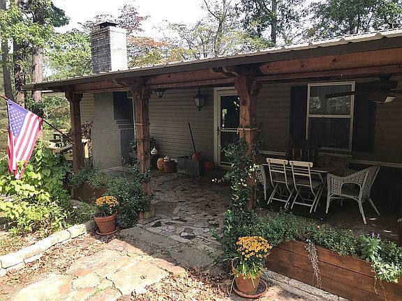 4th image of 98 S Lake Davis Dr
