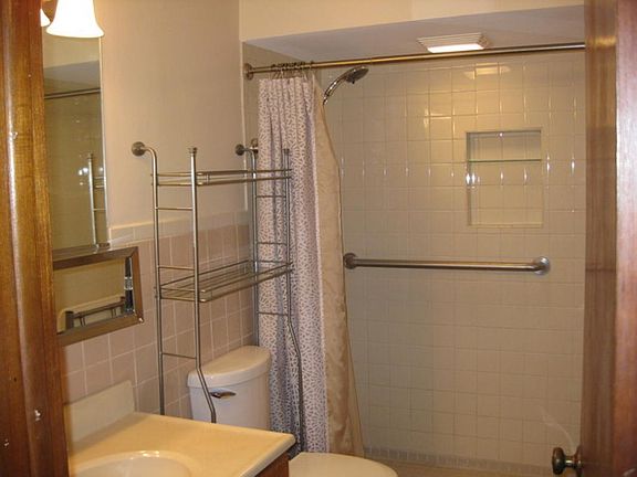 5th image of 11135 S 84th Ave