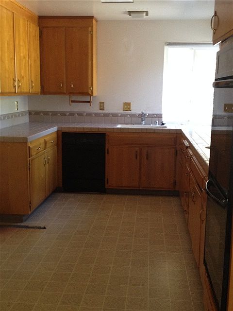 2nd image of 12695 Fredericksburg Dr