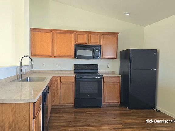 3rd image of 8849 E Sturtevant Ave