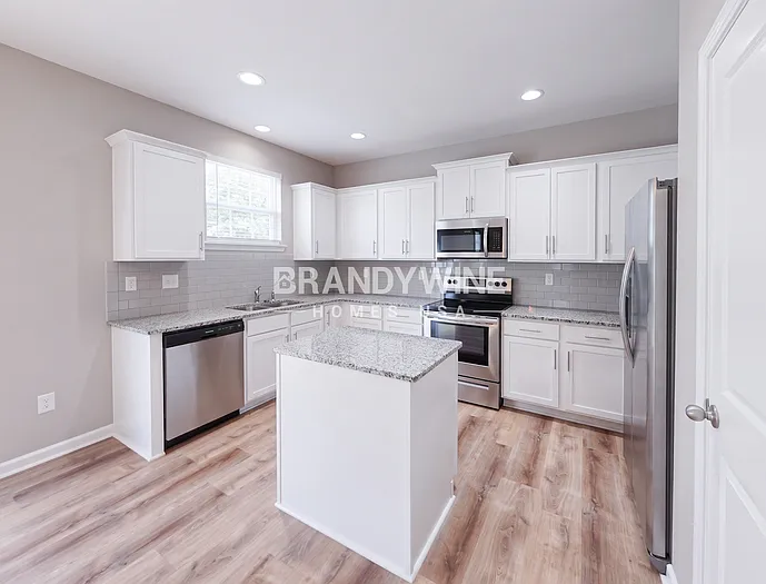 6825 Pennyroyal Way — Photo 8