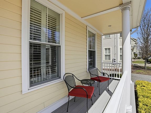 4th image of 22 Grampian Way #22