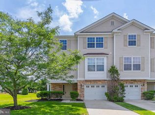 117 Acorn Dr, Mount Royal, NJ 08061