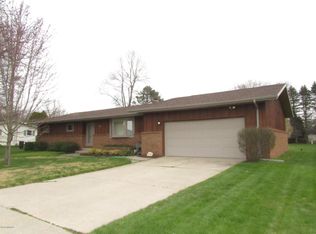 4709 Beechnut Dr, Saint Joseph, MI 49085