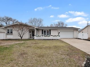 18 S Joyce Ellen Way, Saint Peters, MO 63376