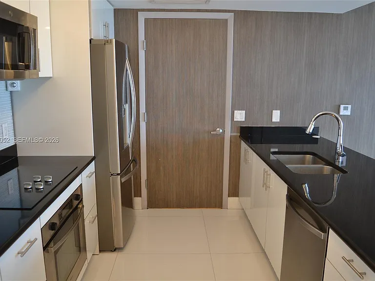 50 Biscayne Blvd #1408 — Photo 3