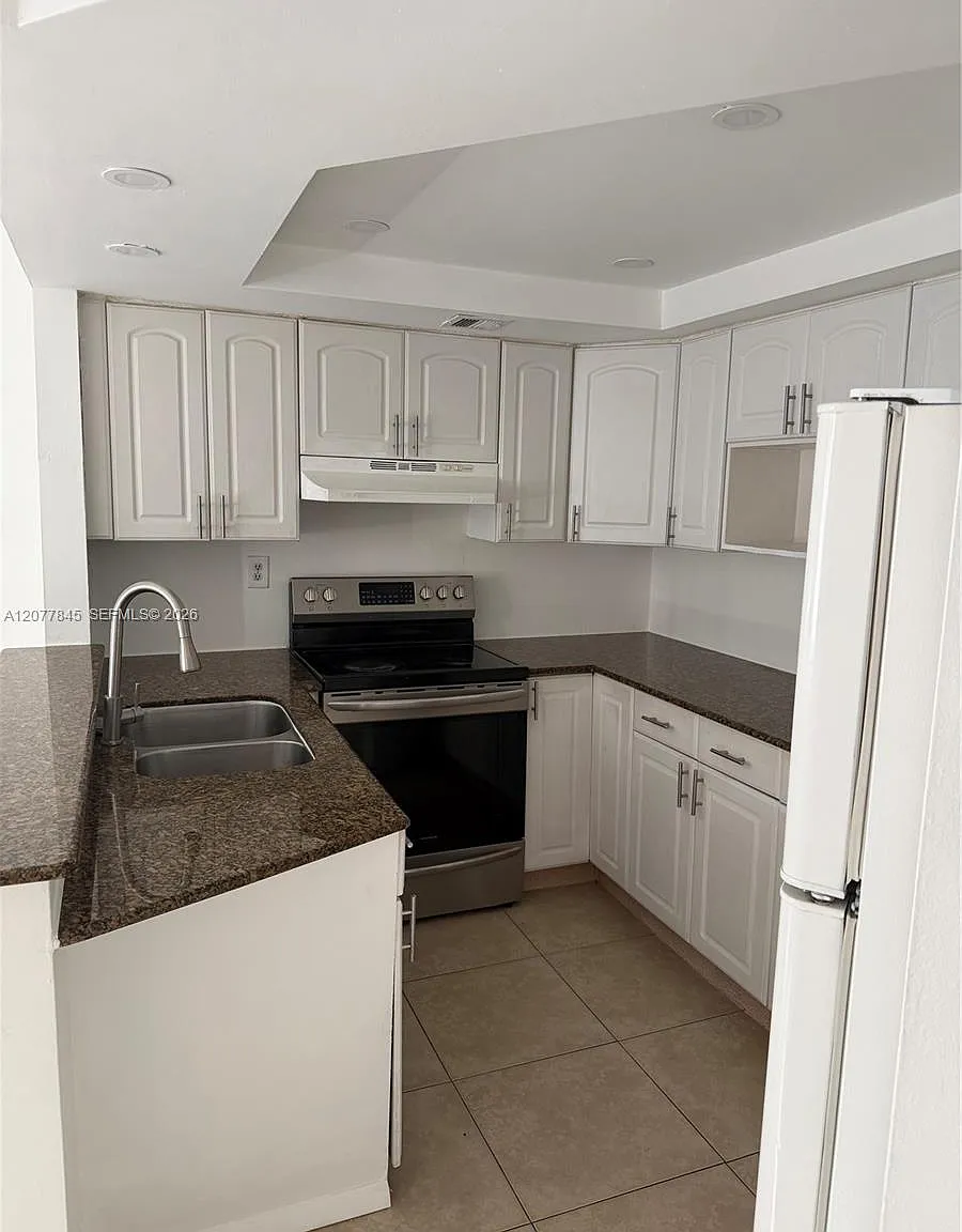 Verabella Falls Condo — Photo 4