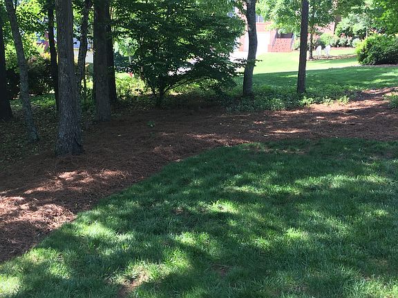 5th image of 42 Centerport Dr