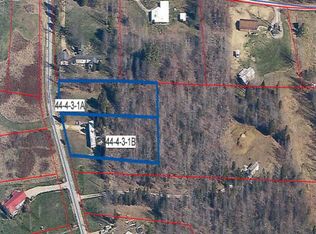 92 Maple Leaf Drive, Utica, KY 42376
