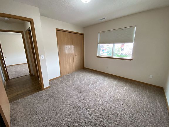 2nd image of 802 Dickinson Ave Unit 302